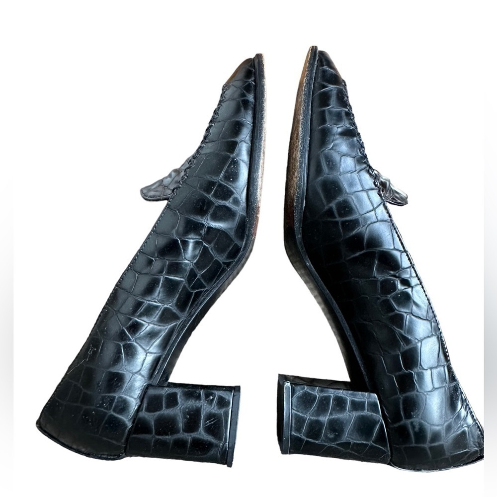 Stuart Weitzman Reptile Embossed Patent Leather Block Heel Loafers size 7.5 - Picture 5 of 9